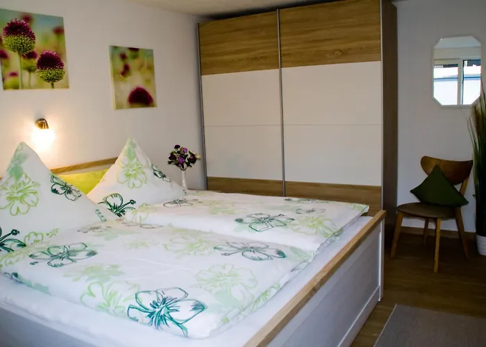 Rothirsch - Heuser 아파트 *